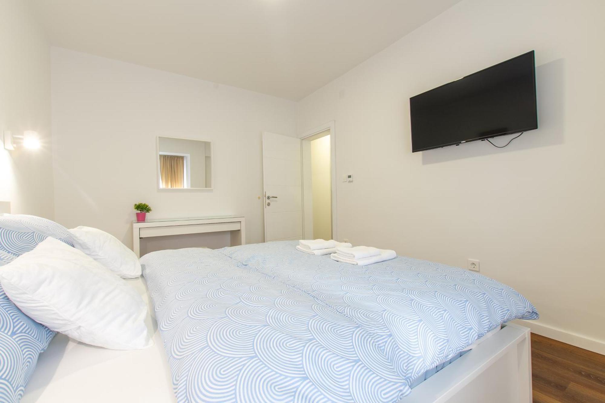 Apartman Valentina - Self Check In And Check Out Otočac Exterior foto